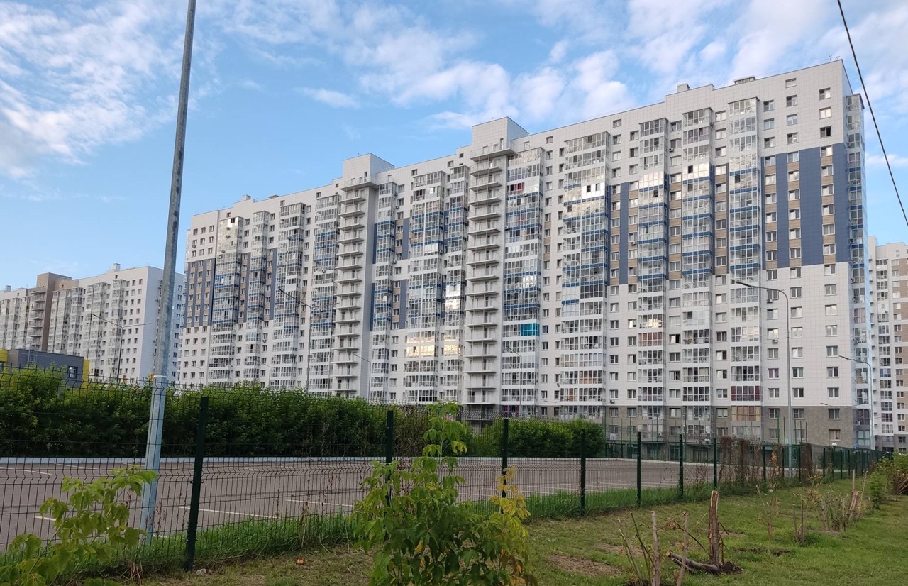 Многоэтажный дом в Красноярске