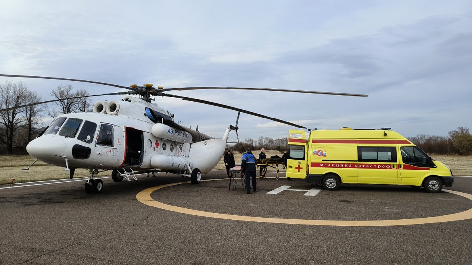 Вертолет и скорая, санавиация