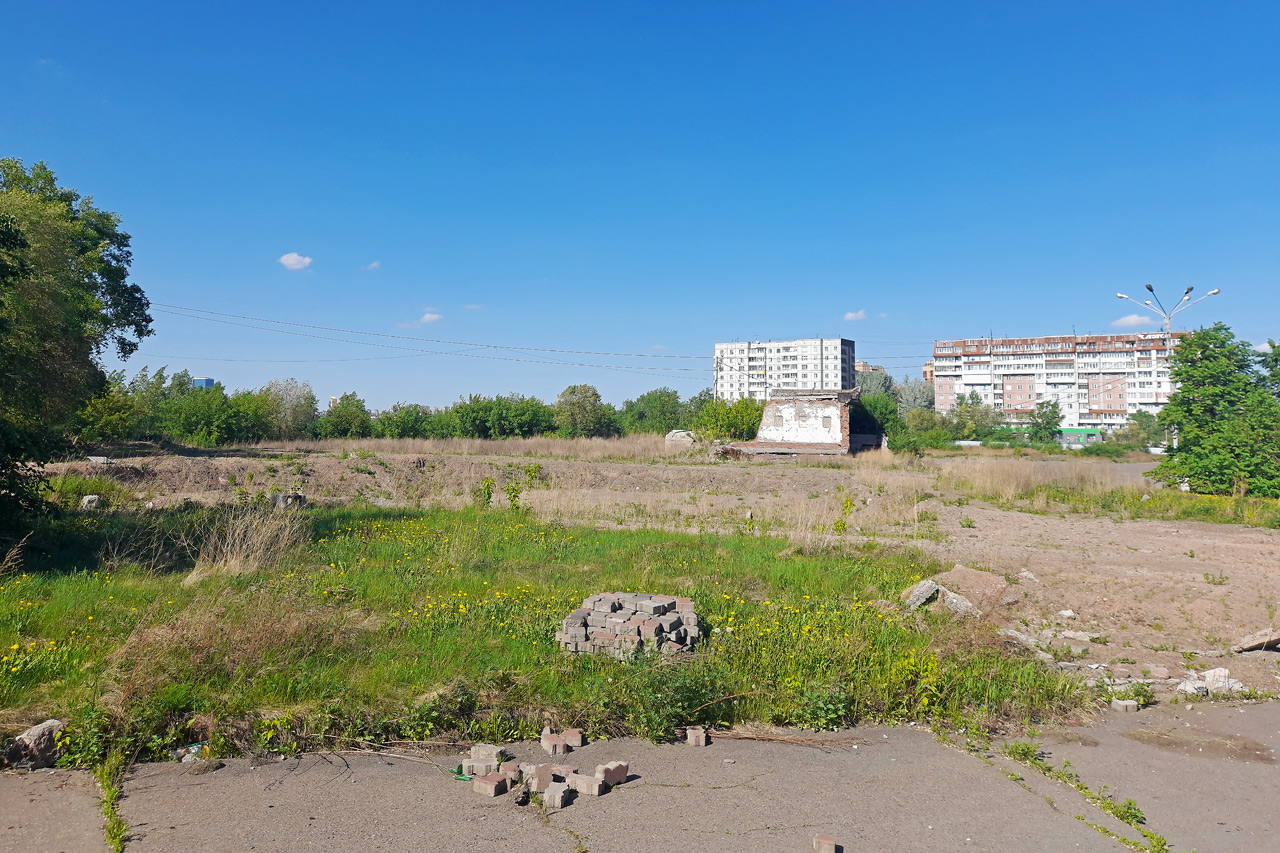Остатки Концерно-танцевальное зала на Предмостной площади в Красноярске