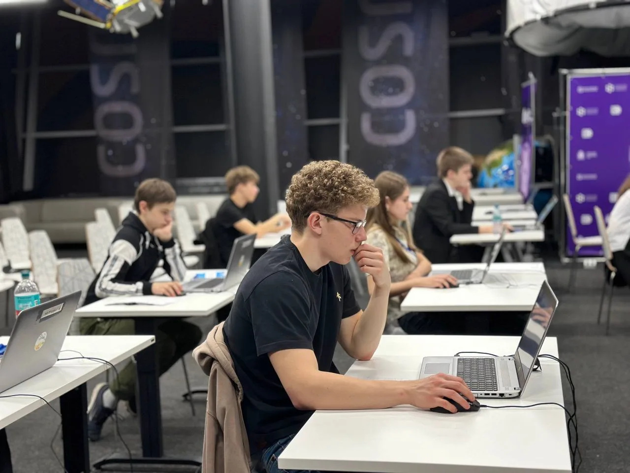 Участники олимпиады по техническому английскому языку