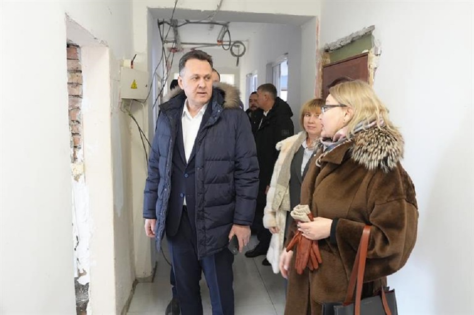 Ремонт школ, Сергей Верещагин