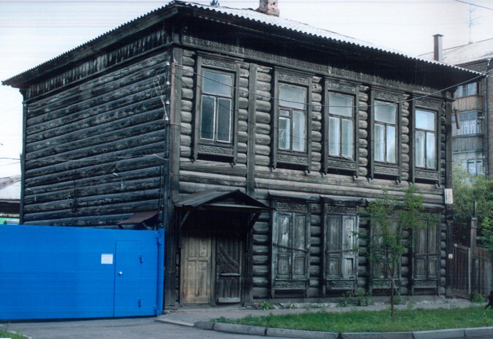 Дом на Декабристов, 16