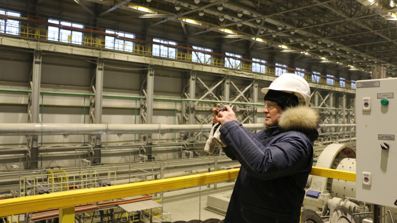 Владимир Часовитин на заводе в Норильске