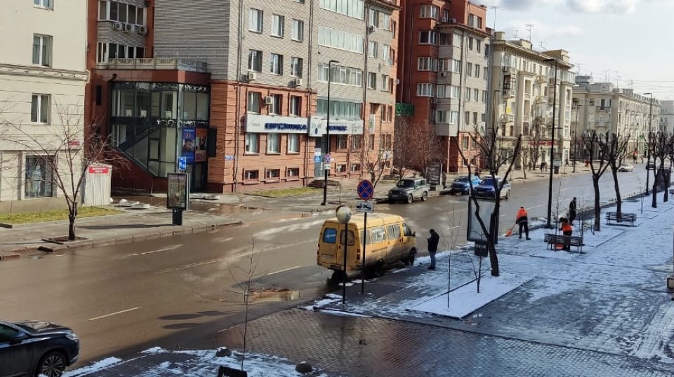 Снег на Мира в Красноярске