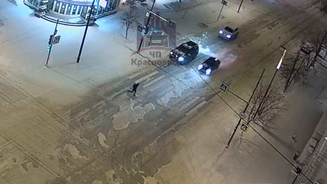 На переходе пр. Мира в Красноярске жестко сбили пешехода