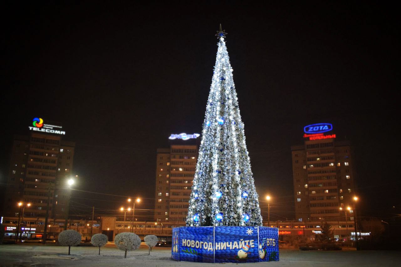 Елка на Предмостной