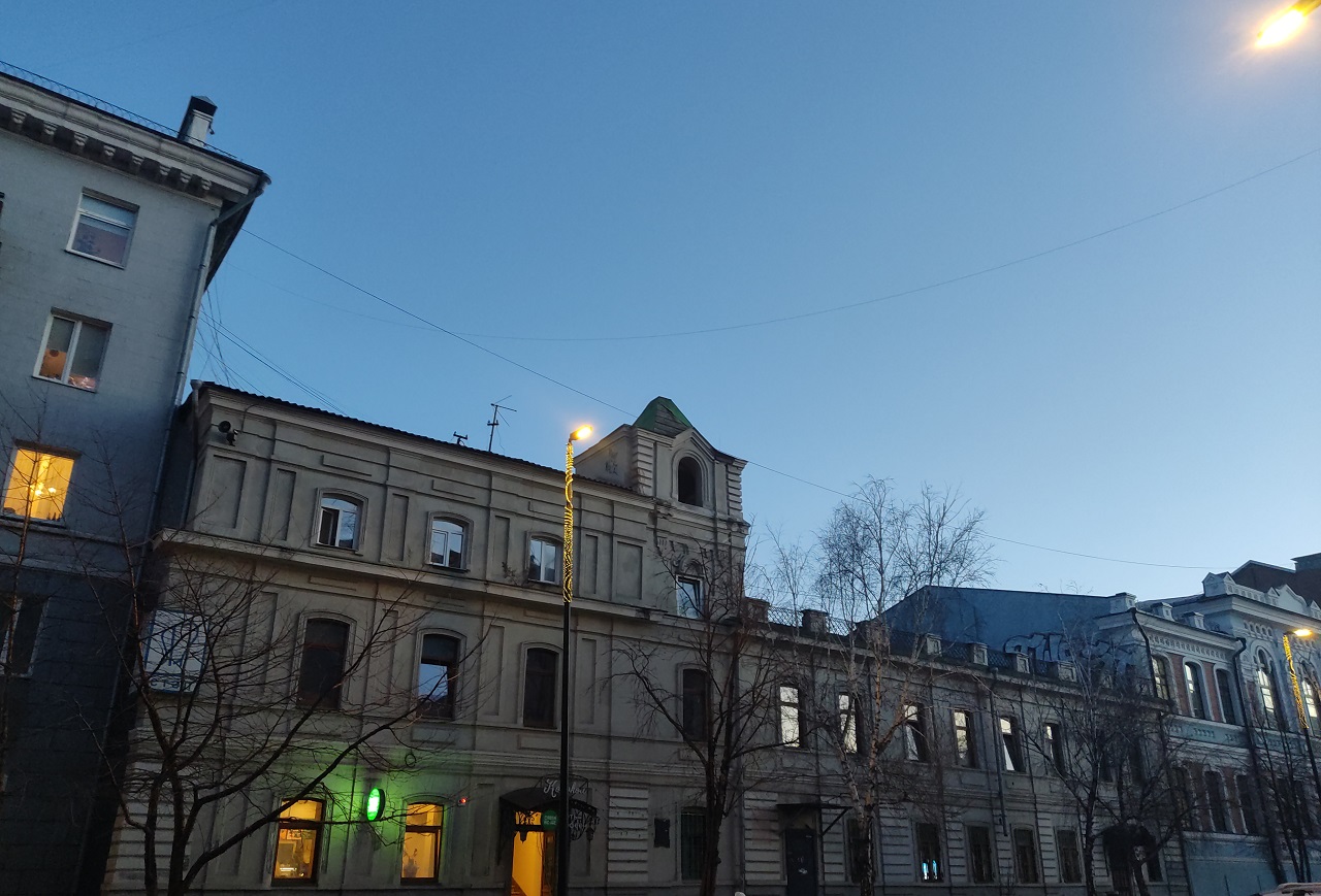 Здание женской прогимназии на Мира, 37