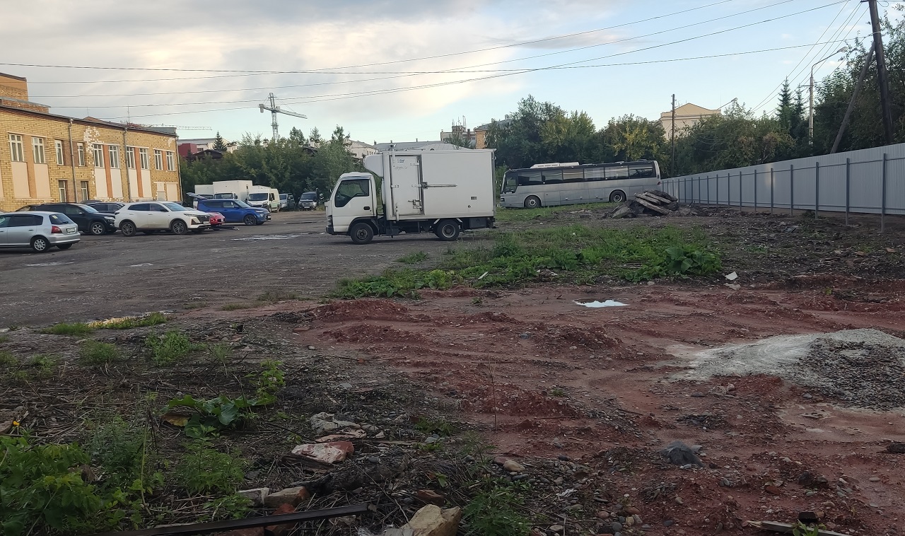Автостоянка на Марковского