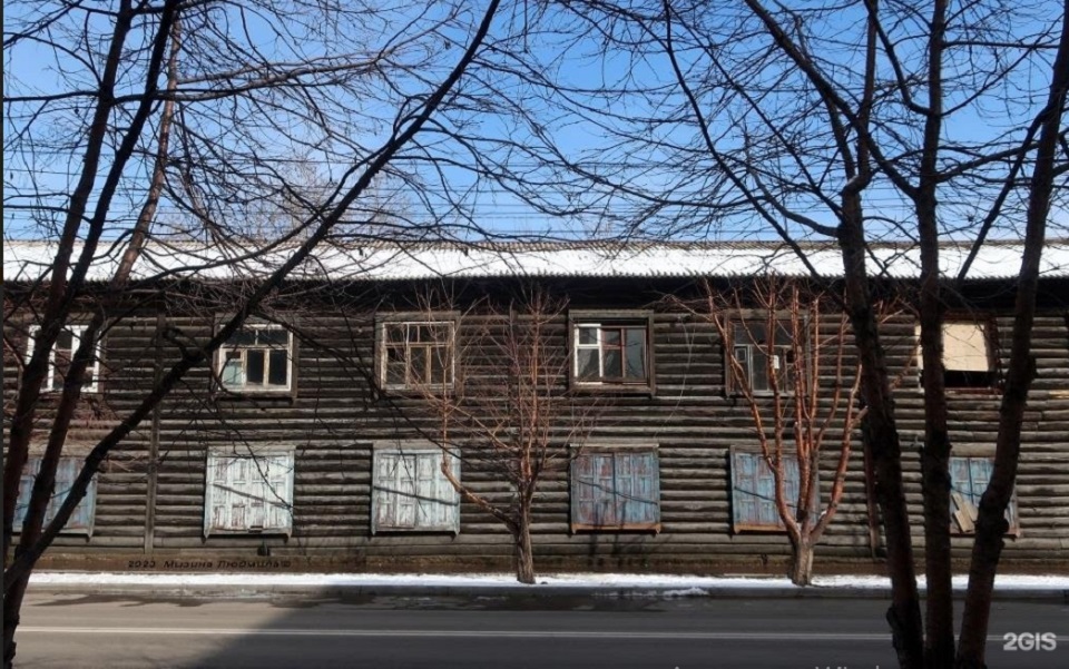 Дом на Декабристов, 24/1