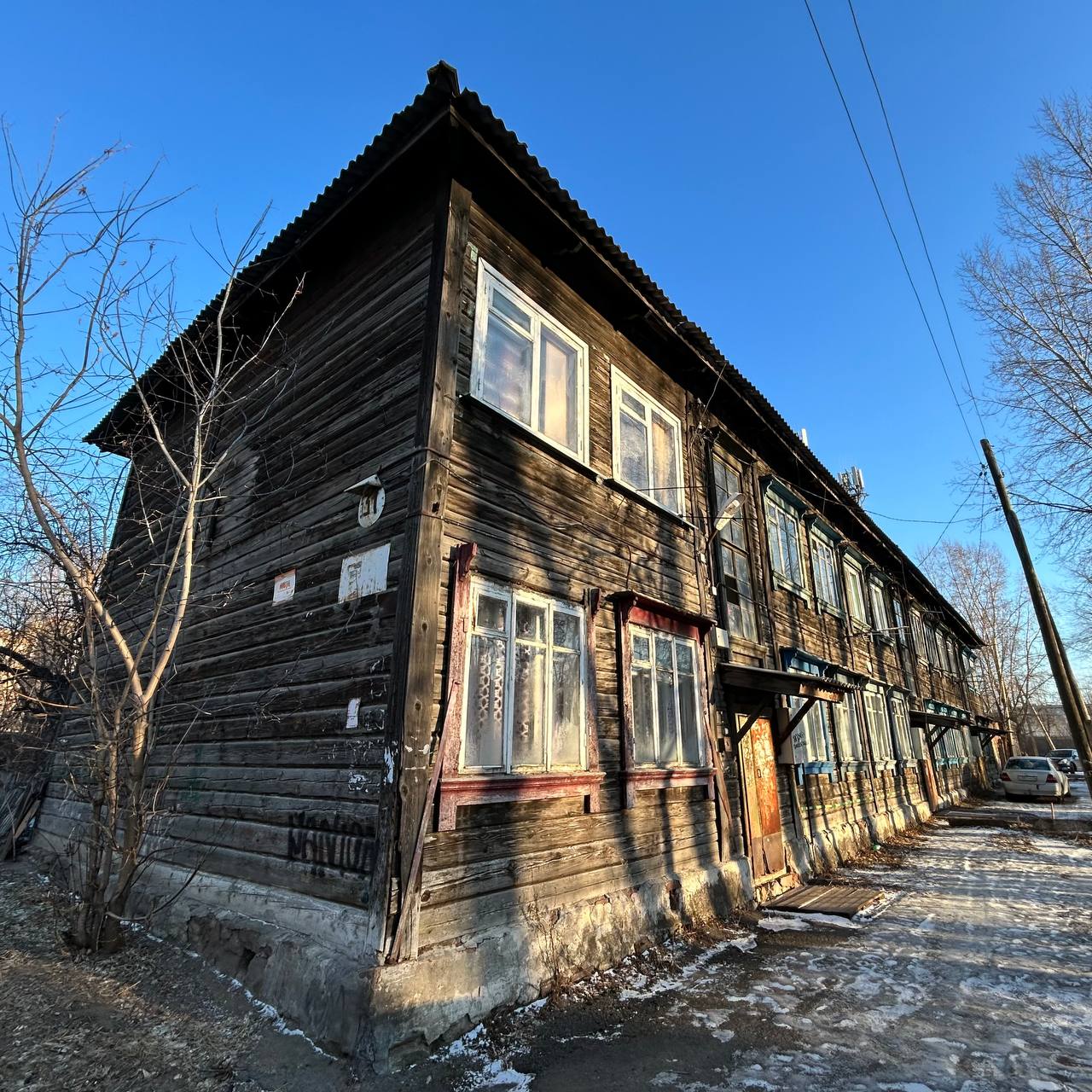 Барак на Семафорной