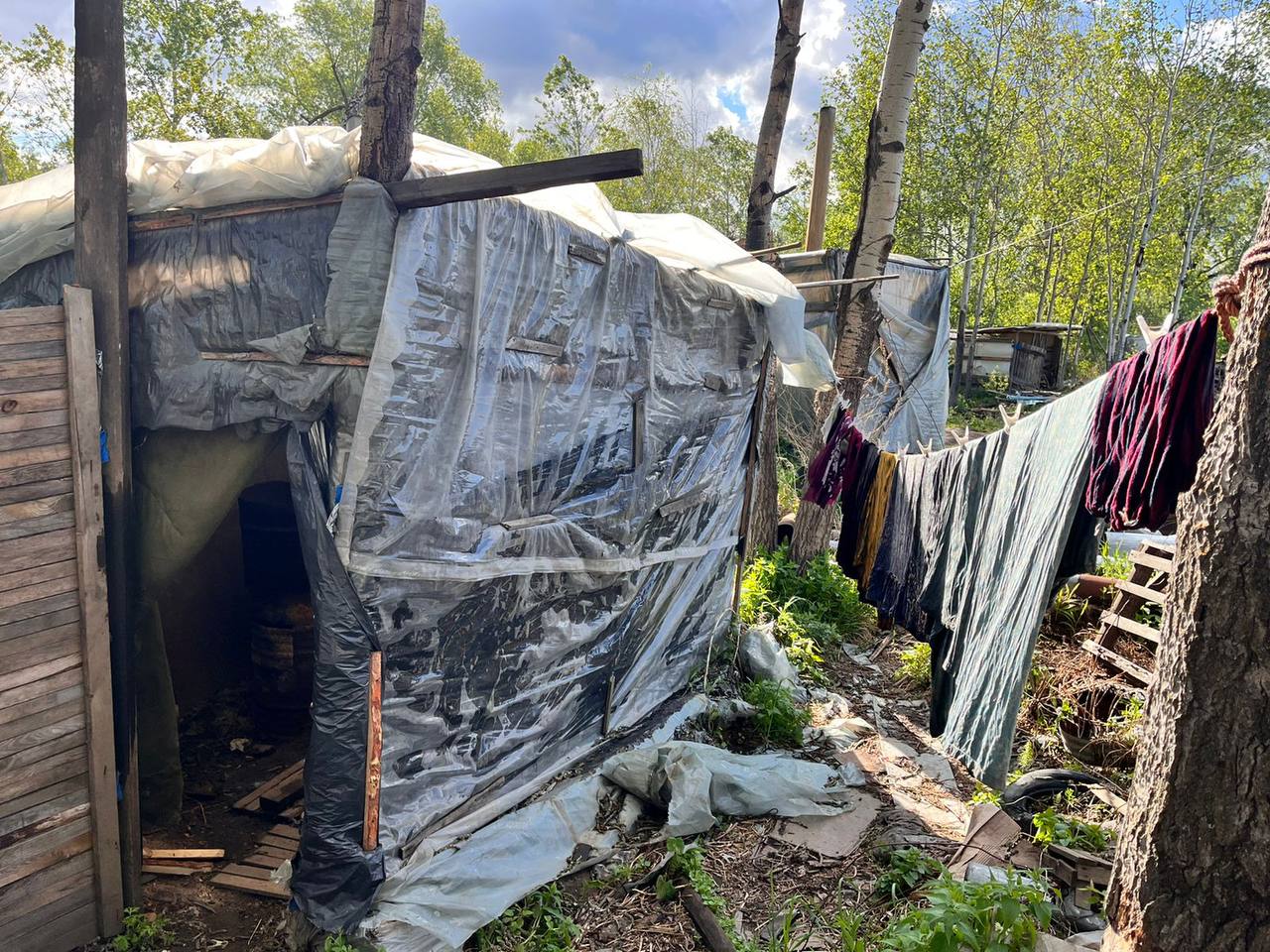 Вот такое жилье мигрантов обнаружили полицейские