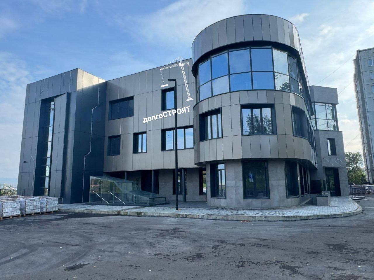 Офисное здание на Белинского, 7