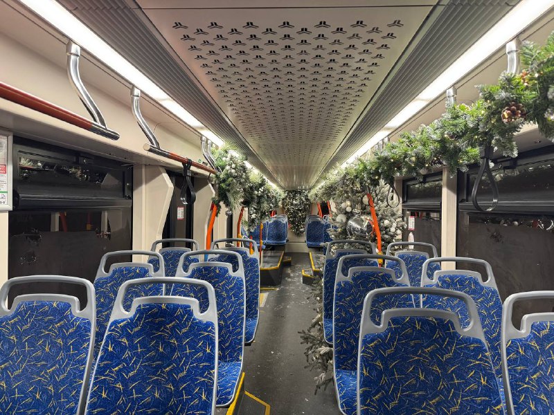 Украшенный трамвай в Красноярске