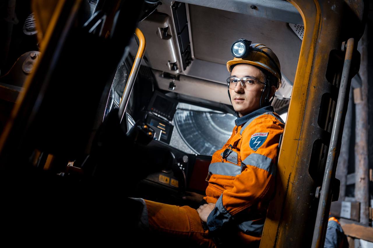 Работы в шахте