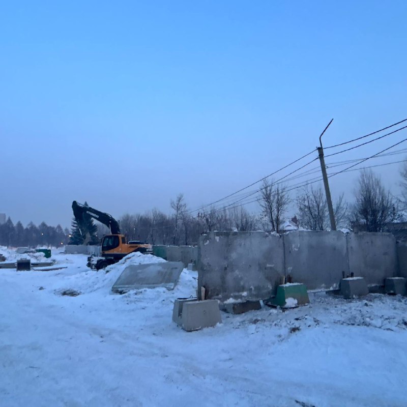 Установка забора на Стасовой