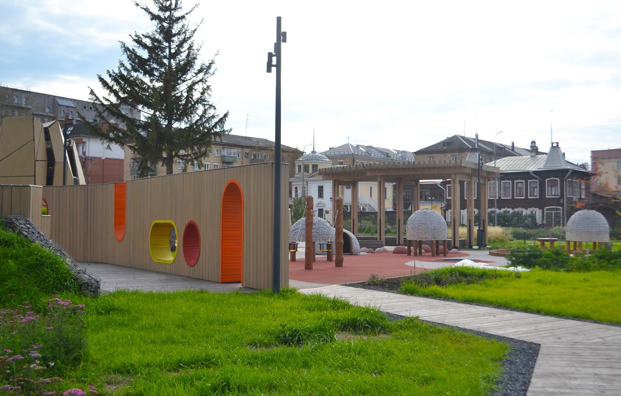 детская площадка Столбы в Центральном парке