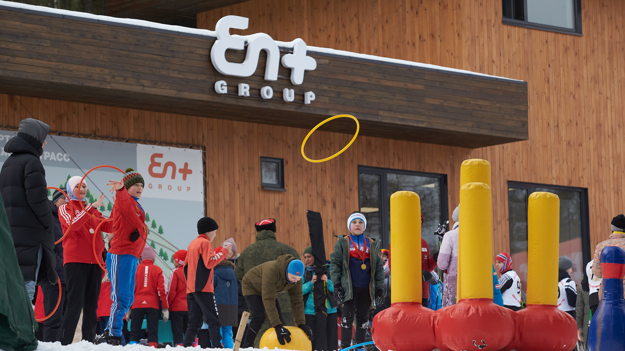 В Дивногорске прошел День спорта «На лыжи»