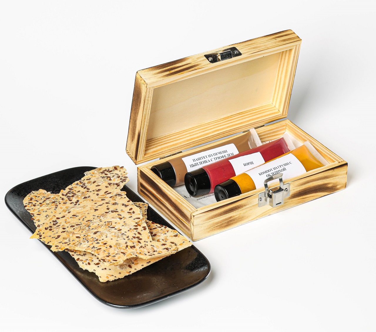 Сет в La Famille