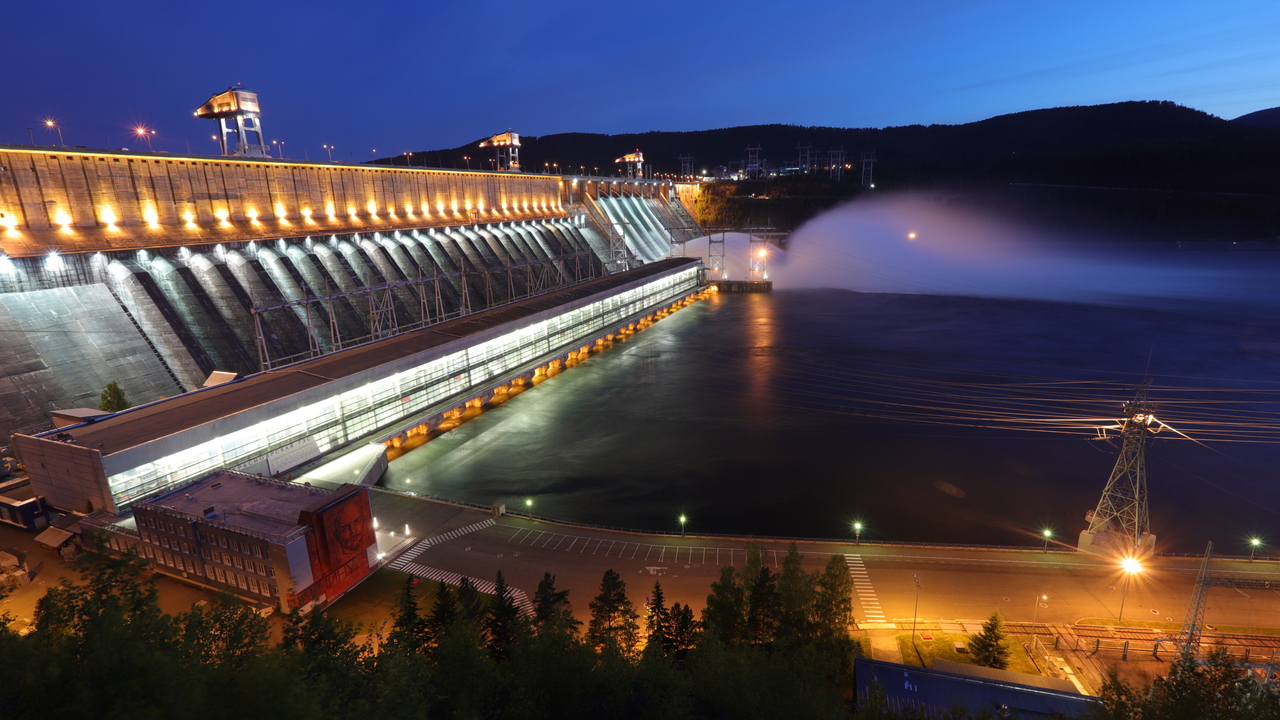 Красноярская ГЭС на Енисее