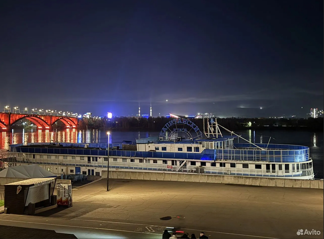 "Капитанский клуб" набережная