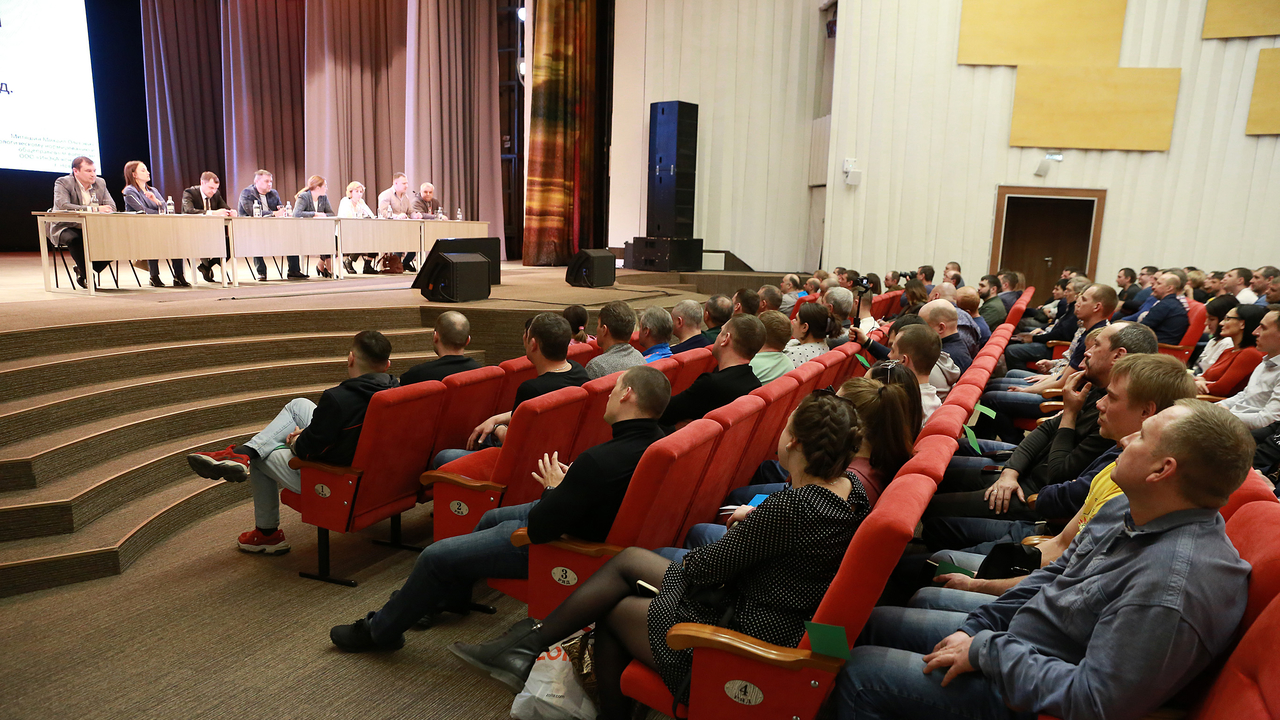 В Красноярске состоялось обсуждение экологической перестройки КрАЗа