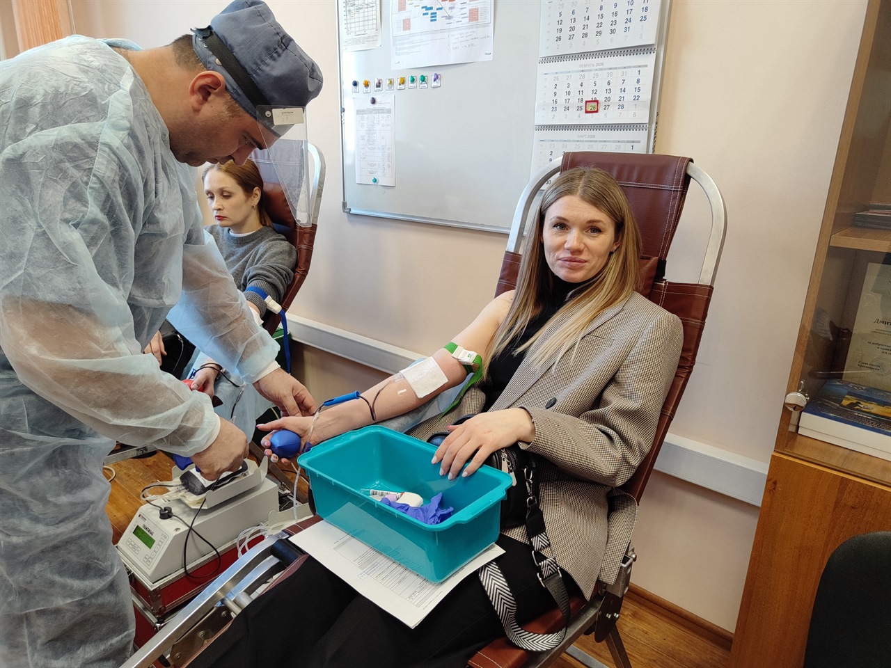 Красноярские энергетики Красноярскэнерго сдают кровь