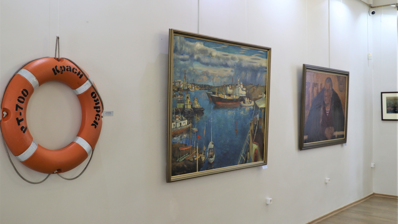 Открылась выставка к 160-летию судоходства на Енисее