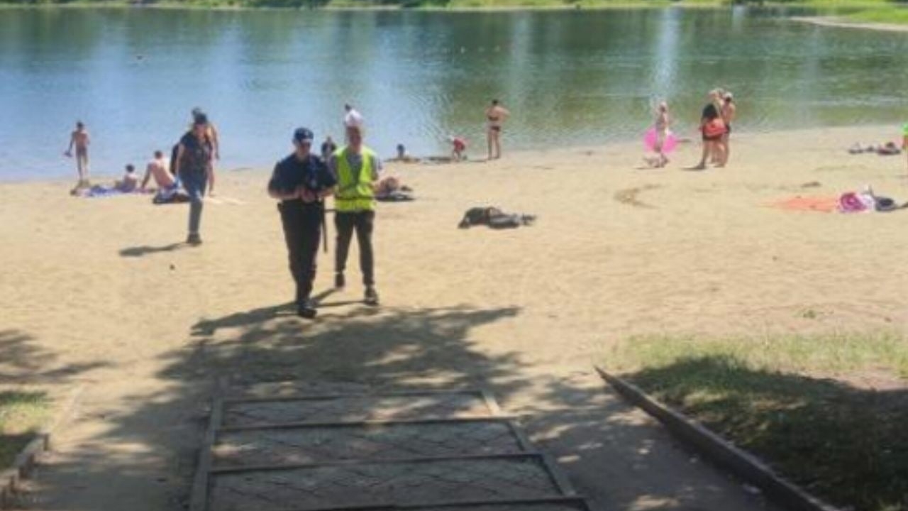 В Красноярске на острове Татышев оштрафовали купающихся