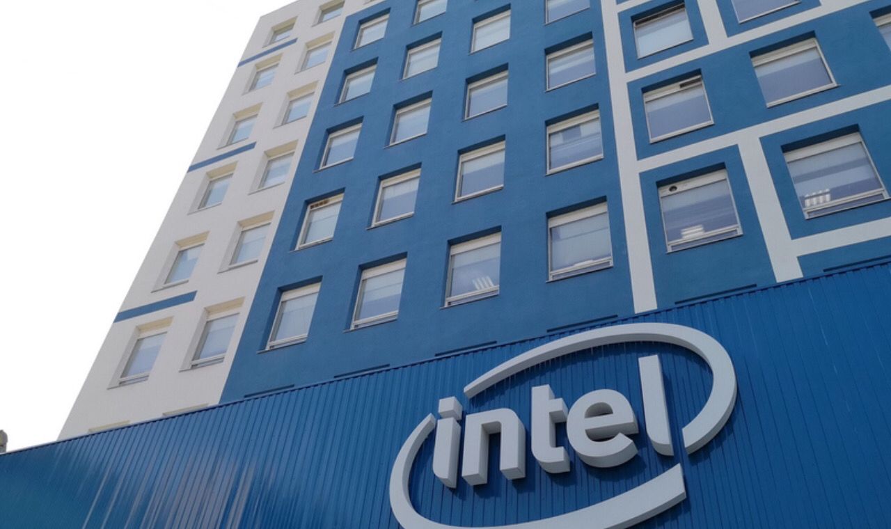 Здание компании Интел