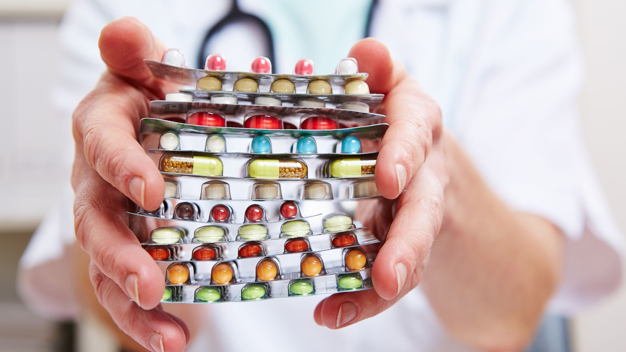 Губернские аптеки: не жизненно важные лекарства могут подорожать на 40-80%