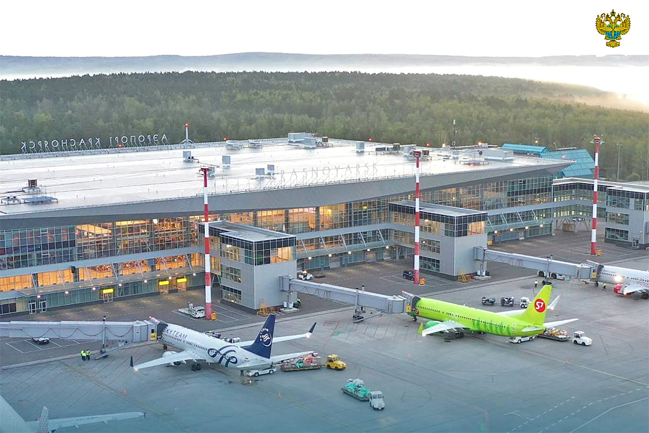 Аэропорт Красноярск, вид сверху