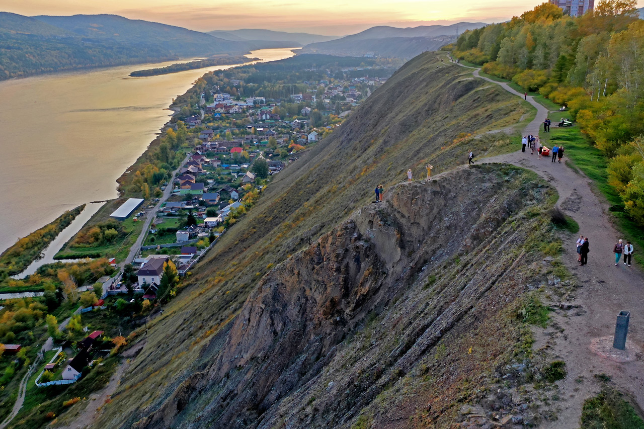 Красивый берег в Красноярске