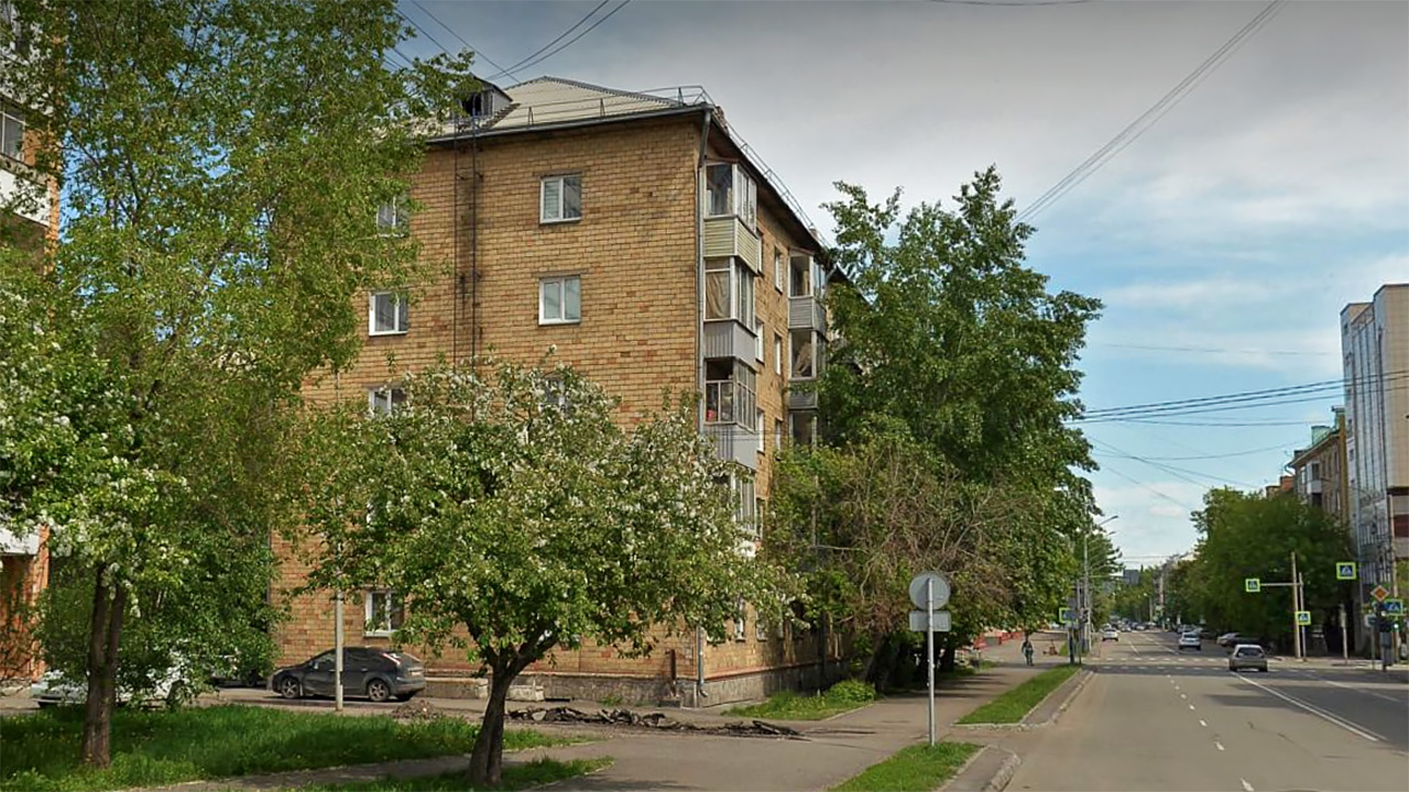 Дом был построен в 1960 году, раньше с ним не было проблем