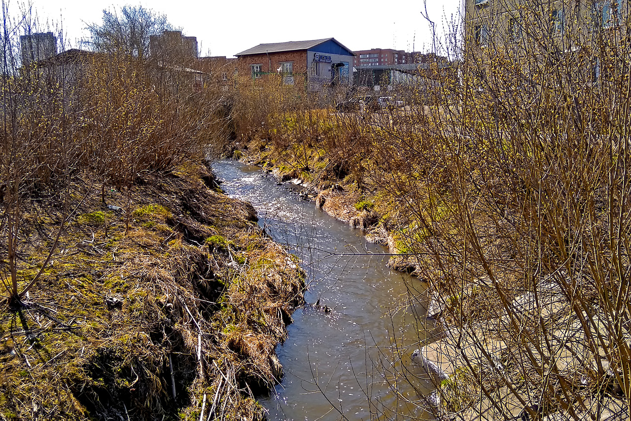 Река Бугач в Красноярске