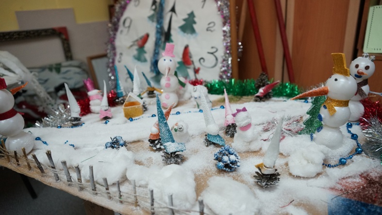 Рождественское печенье и деревня гномиков для подшефной школы