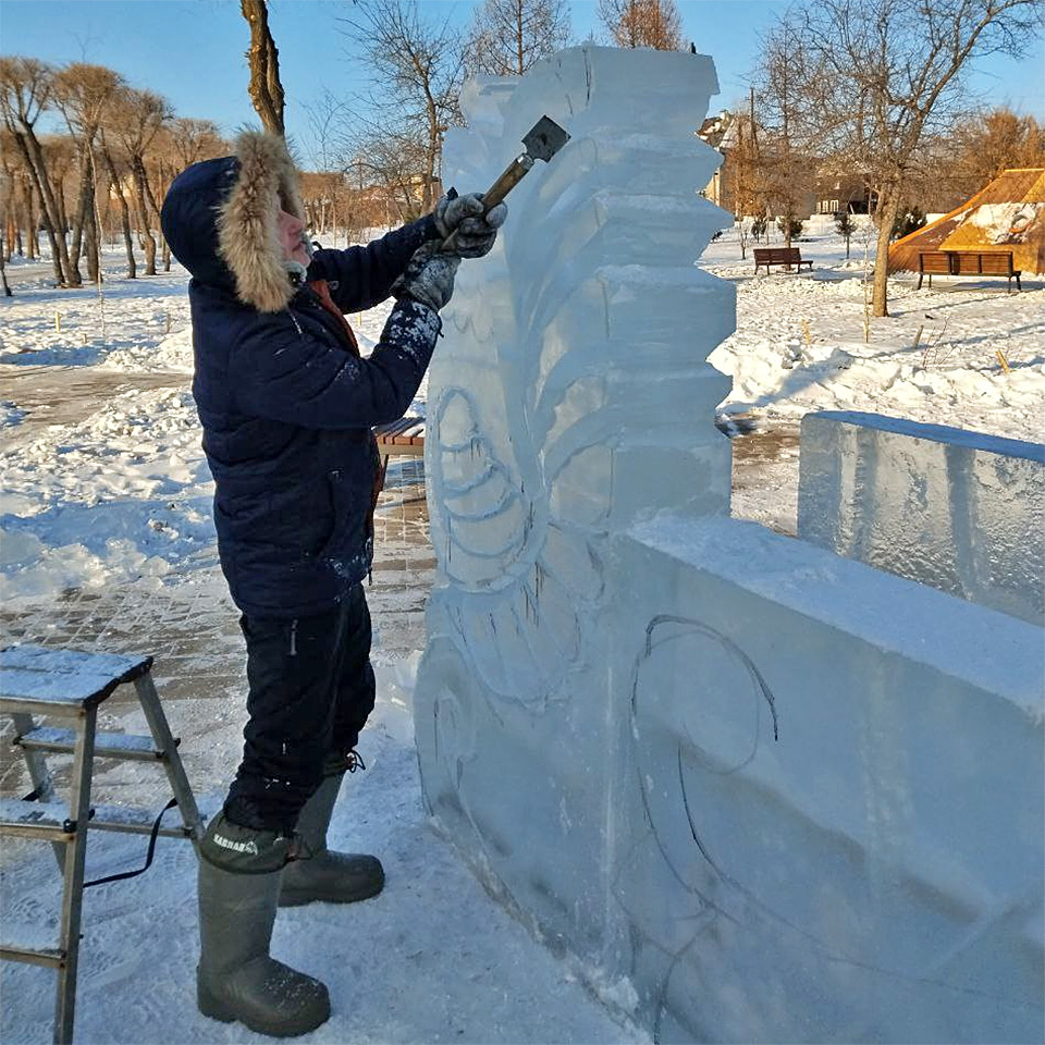 Создание ледяный и снежных фигур