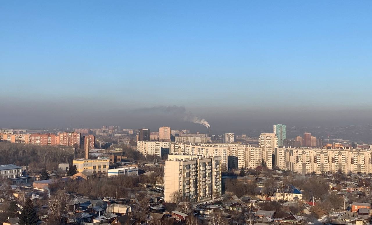 дымка над городом, черное небо, нму