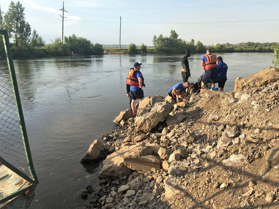 12-летний мальчик утонул в реке Чулым