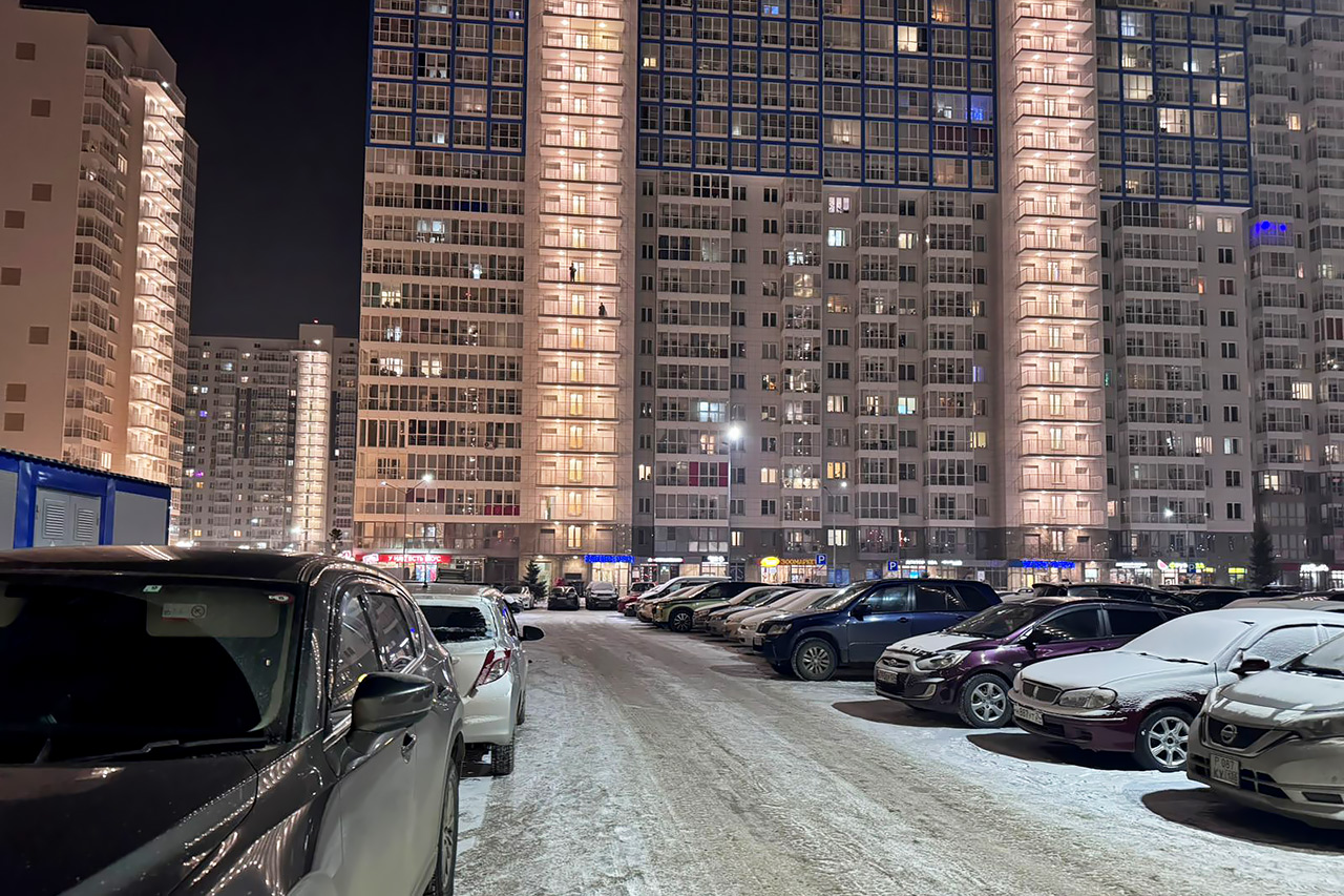 Жителям Тихих Зорь остается только ждать новую дорогу