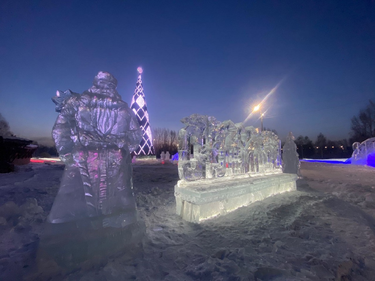 ледовый городок на татышеве