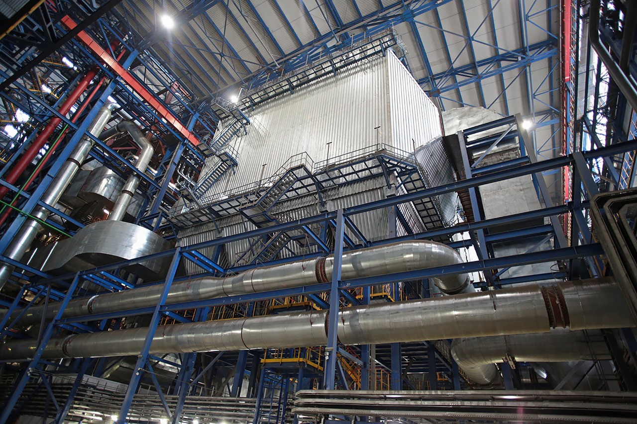 Внутри помещения нового энергоблока