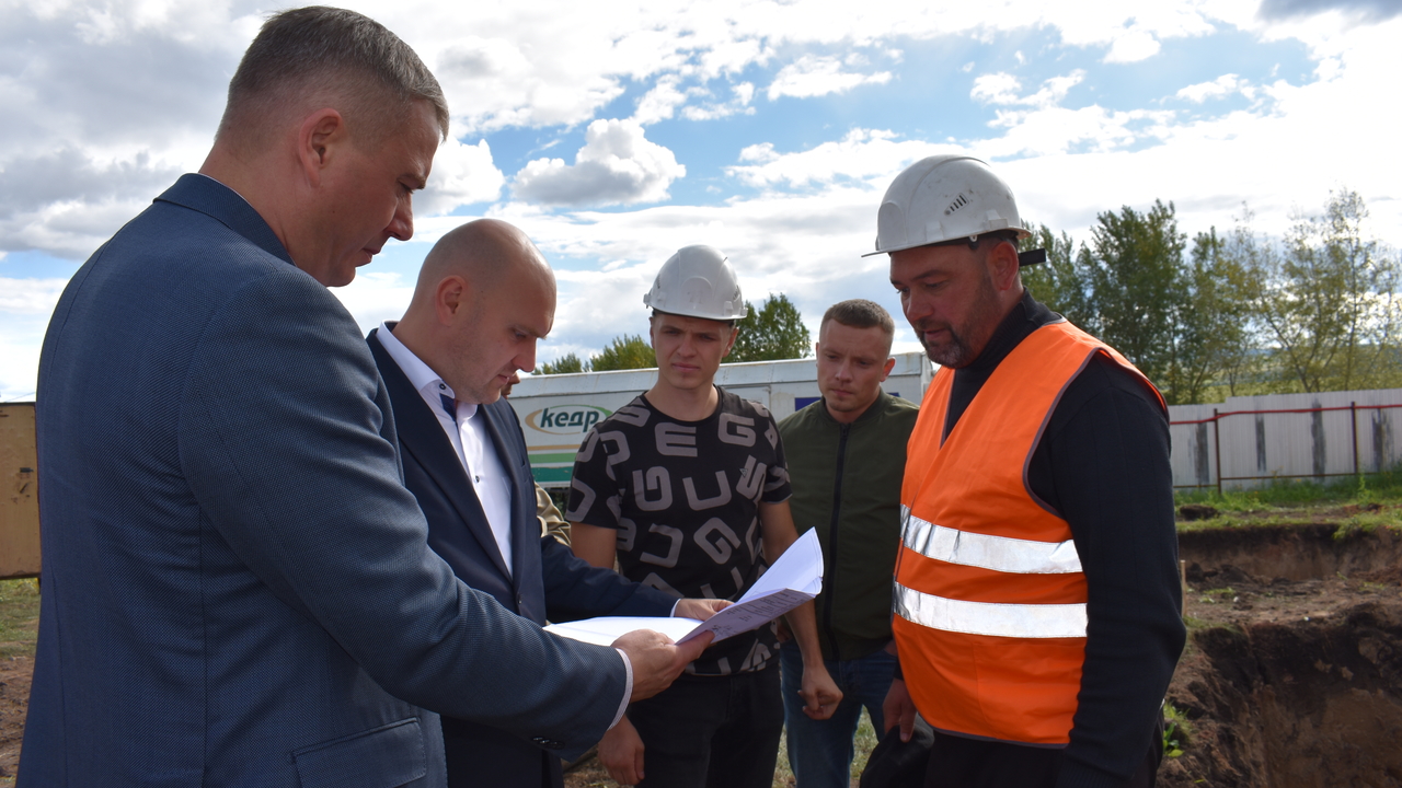 Под Красноярском продолжают строить емельяновский водопровод