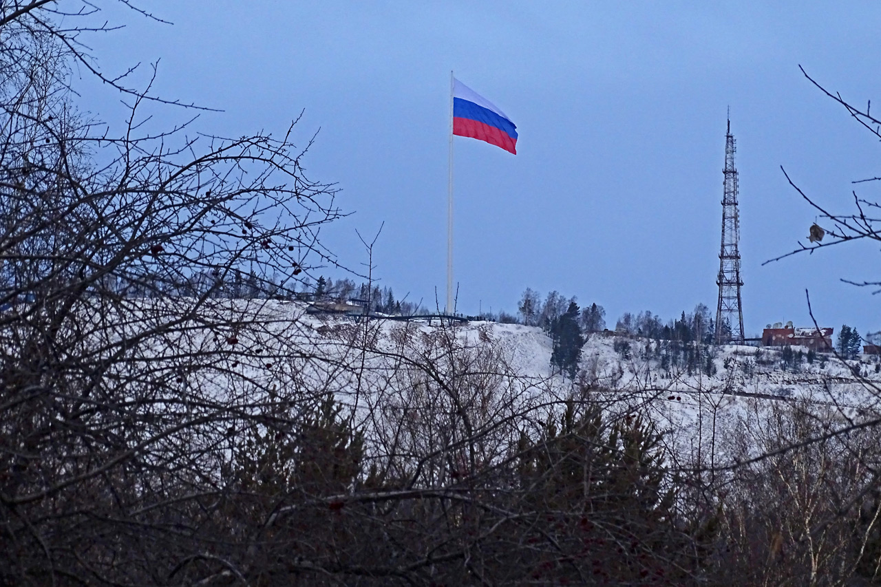 Самый выокий флаг в России