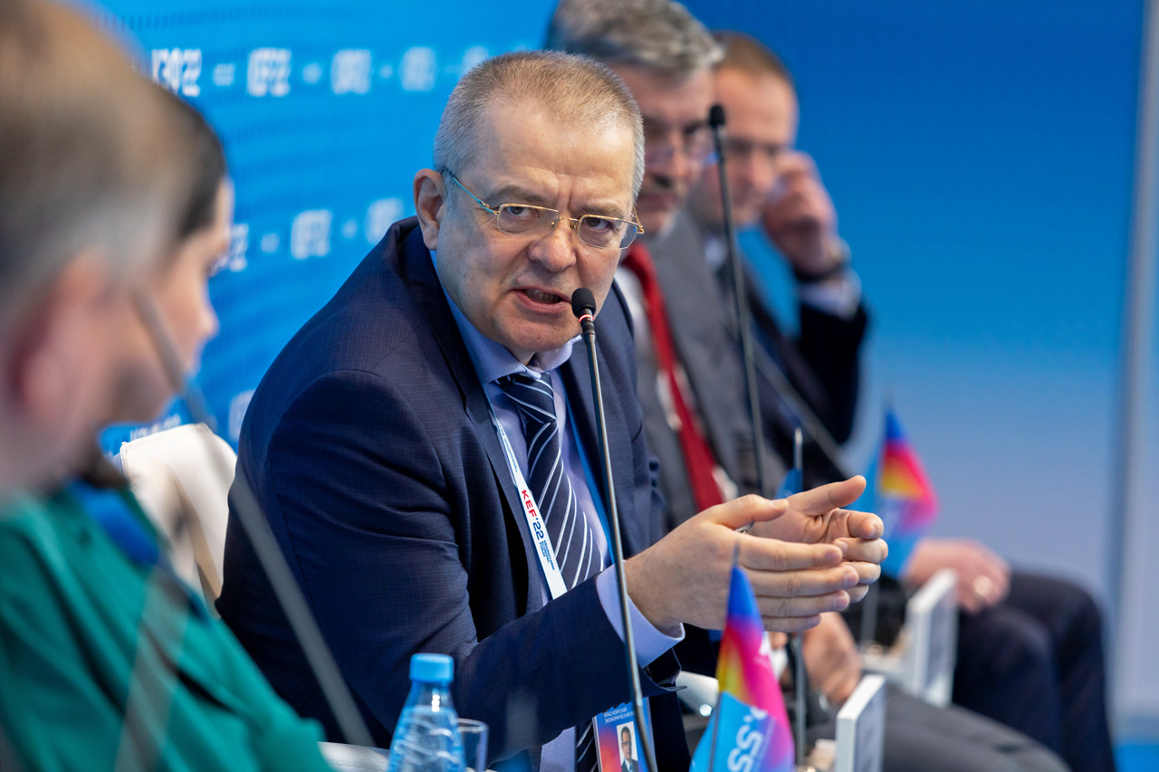 Андрей Грачев- вице-президент Норникеля