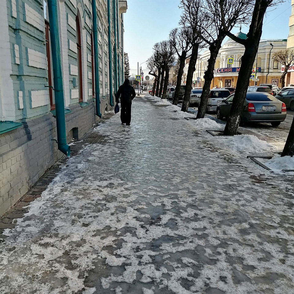 Гололед улица Кирова Красноярск