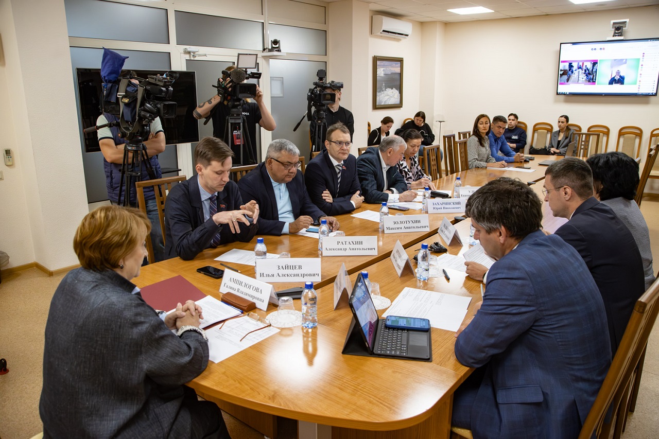 комитет ЗС госустройству