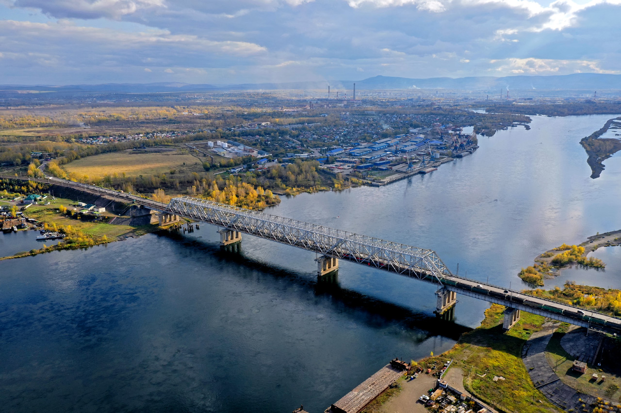 Мост 777 - Коркинский - вид с Енисея сверху