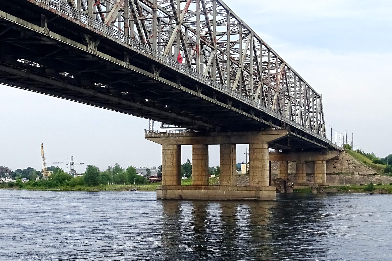 Мост 777 коркинский вид с опорой моста