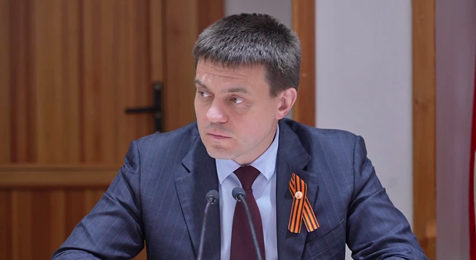 губернатор Михаил Котюков