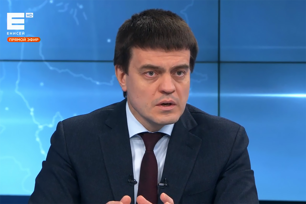 Михаил Котюков во время прямого эфира